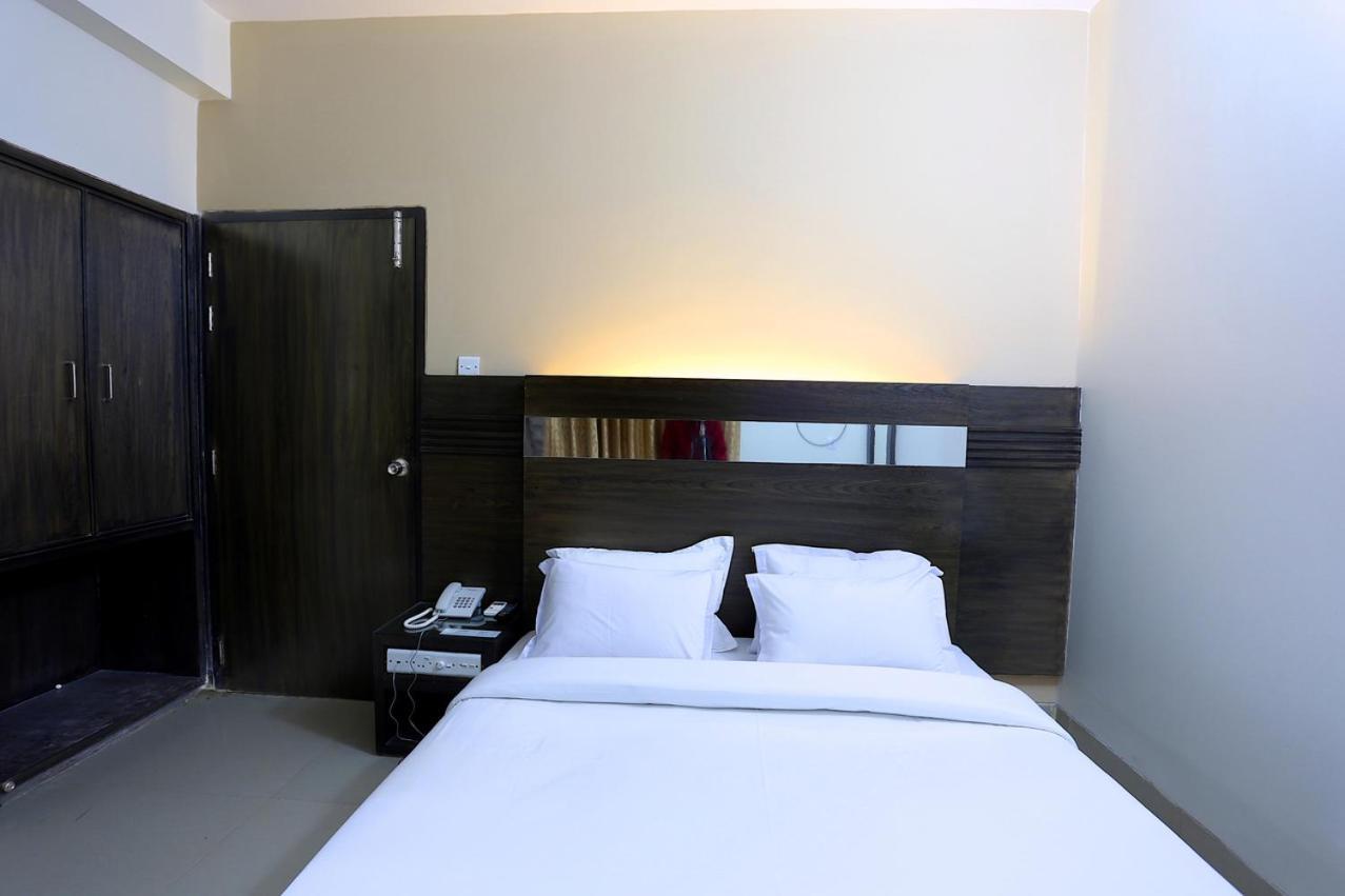 Hotel Holy Gate Sylhet Extérieur photo