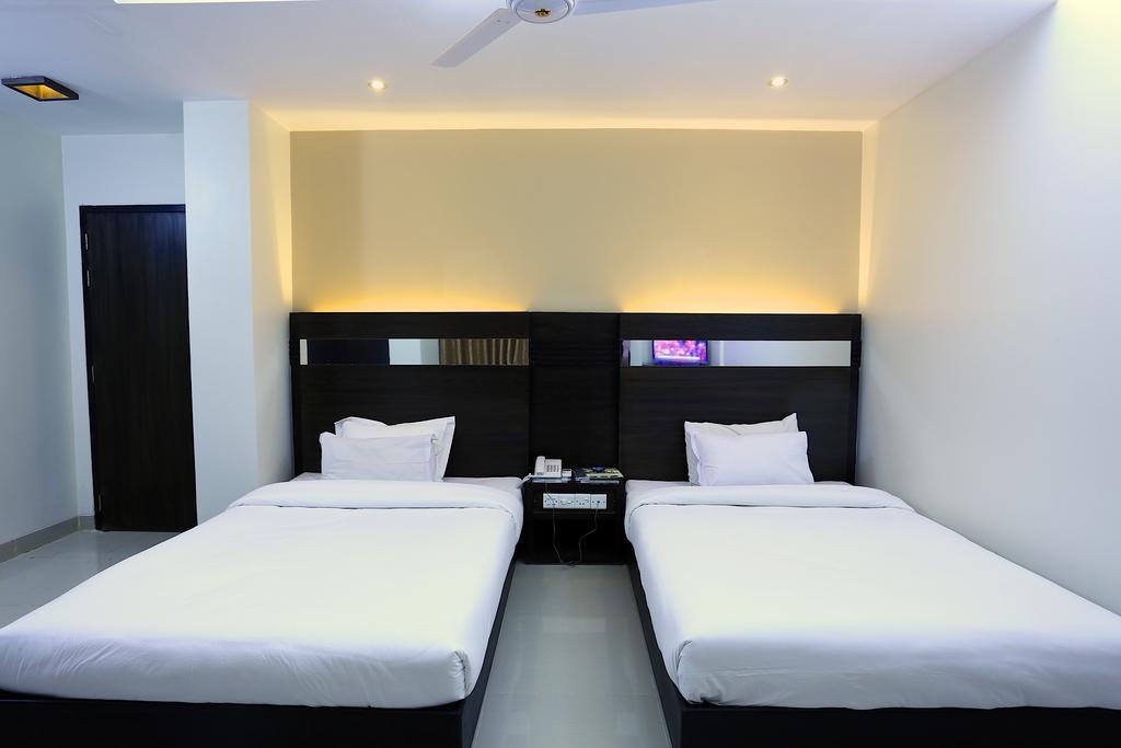 Hotel Holy Gate Sylhet Extérieur photo